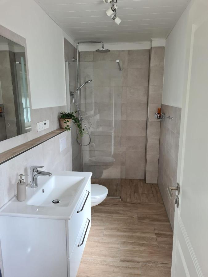 Ferienwohnung Im Werder -Fuer Monteure Nicht Geeignet- Celle Exteriör bild